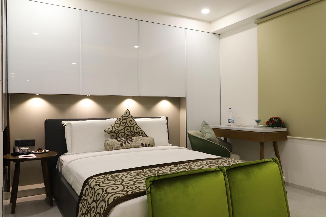 Ebony Residency Hotel Ahmedabad Eksteriør billede