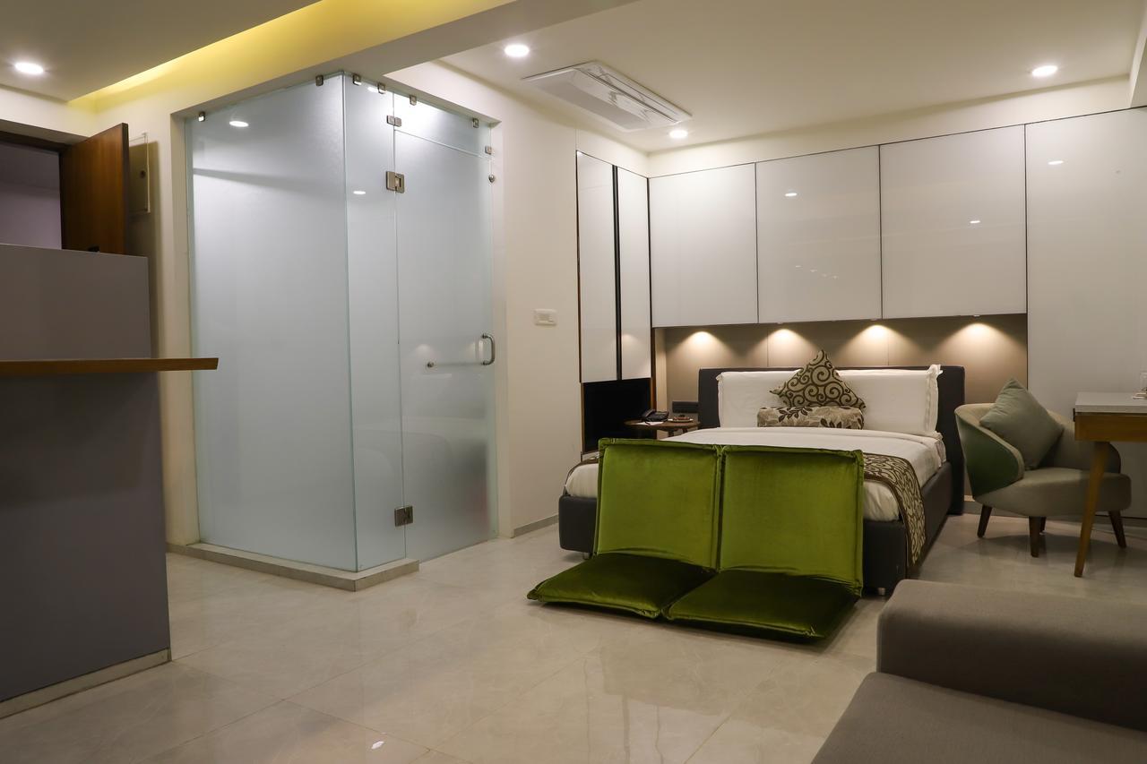 Ebony Residency Hotel Ahmedabad Eksteriør billede