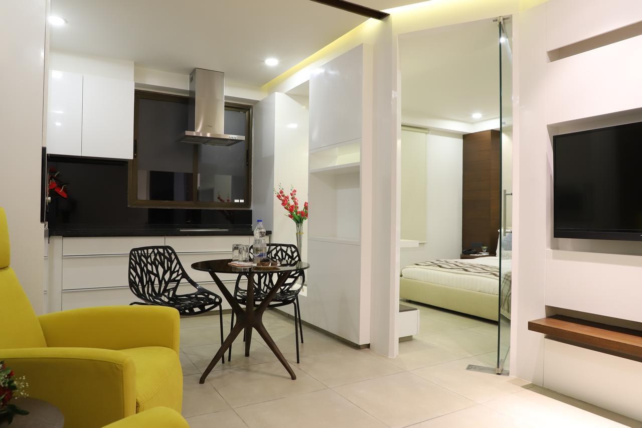 Ebony Residency Hotel Ahmedabad Eksteriør billede