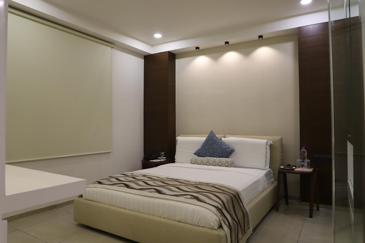 Ebony Residency Hotel Ahmedabad Eksteriør billede