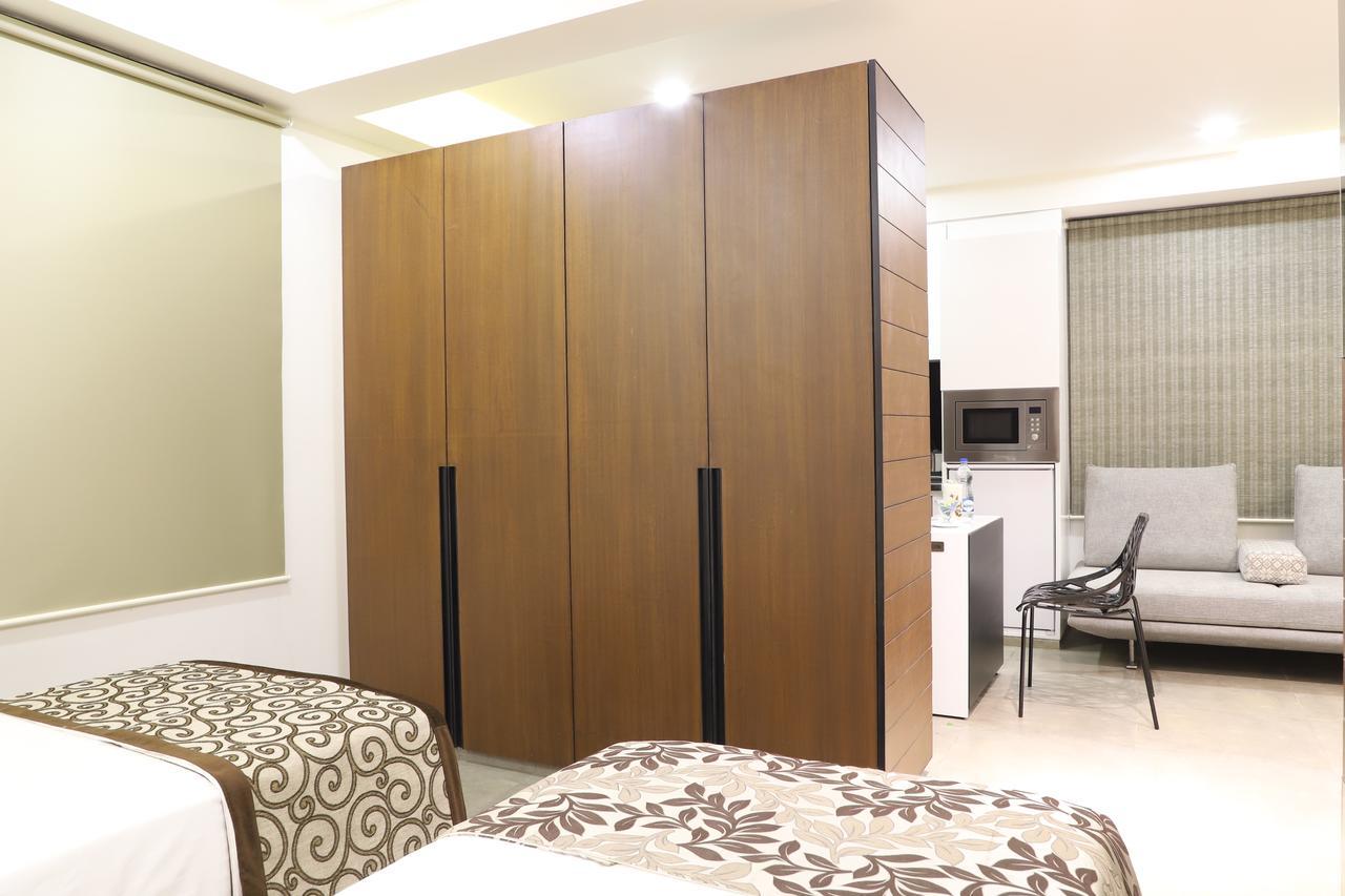 Ebony Residency Hotel Ahmedabad Eksteriør billede