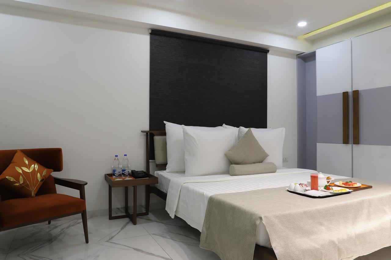 Ebony Residency Hotel Ahmedabad Eksteriør billede