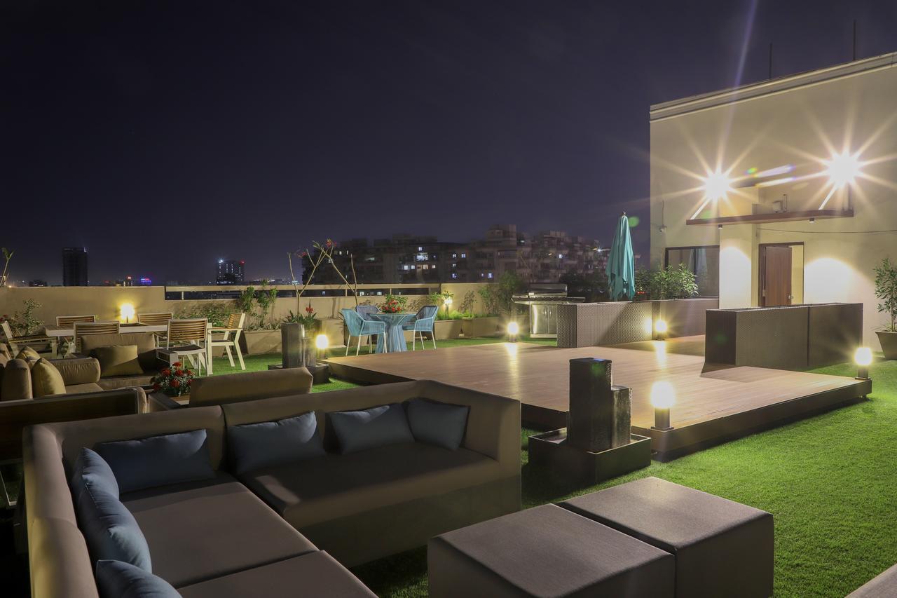 Ebony Residency Hotel Ahmedabad Eksteriør billede