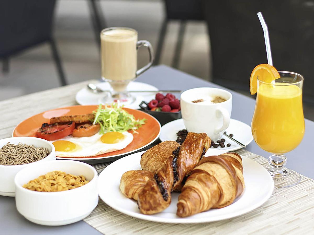 Ebony Residency Hotel Ahmedabad Eksteriør billede